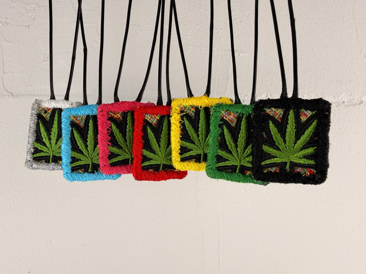Kette 11 - Blatt-Kette, alle 7 Farben
