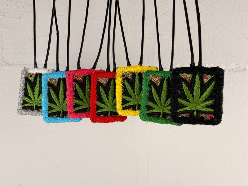 Kette 11 - Blatt-Kette, alle 7 Farben
